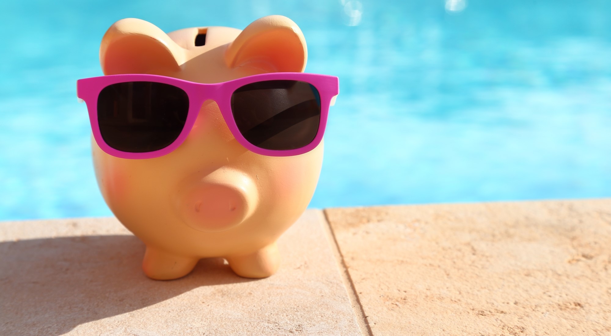 Oportunidade de negócios: deixe a piscina do seu cliente pronta para o verão!